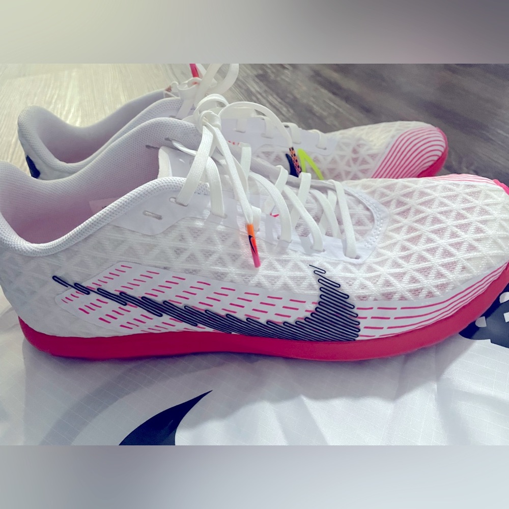 Nike Zoom Rival XC5 2021, White/Bright Pink, Track shoes, Size 9